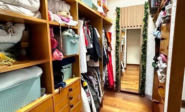 Casa en condominio en venta en Bosques de las Lomas