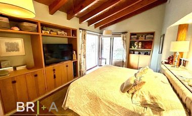 Casa en condominio en venta en Bosques de las Lomas