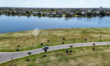 Terreno en Venta, 1200 Mt2, en Los Puentes, Nordelta