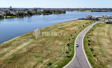 Terreno en Venta, 1200 Mt2, en Los Puentes, Nordelta
