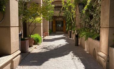 ARRIENDO OFICINA DE 265 M2 EN EL CORAZON DE PROVIDENCIA