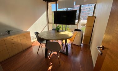 ARRIENDO OFICINA DE 265 M2 EN EL CORAZON DE PROVIDENCIA
