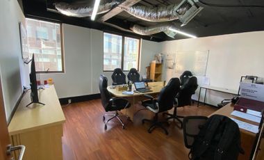 ARRIENDO OFICINA DE 265 M2 EN EL CORAZON DE PROVIDENCIA