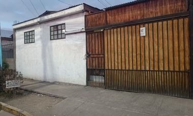 VENDO CASA EN IQUIQUE, EXCELENTE UBICACIÓN