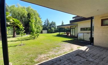 Casa en Arriendo en Nogales, Machali