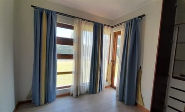 Casa en Arriendo en Nogales, Machali