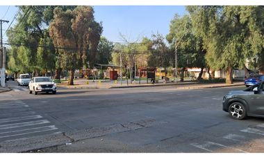 Casa  con excelente ubicación para Comercio