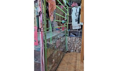 Casa  con excelente ubicación para Comercio