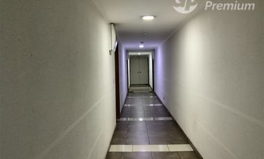 Departamento en Venta en Avenida Recoleta a pasos de Clínica Davila.