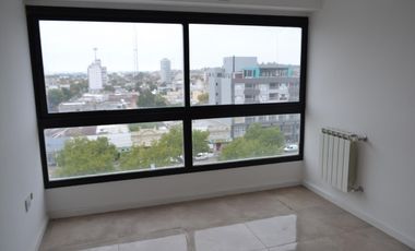VENTA PENTHOUSE EDIFICIO ROCA. BALCARCE