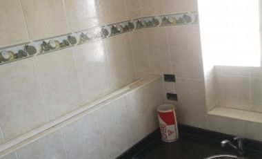Importante Deposito con oficinas, ubicado en Presidente Peron 1762 Lomas de Zamora
