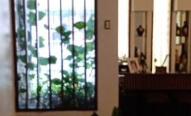 CASA 4 DORMITORIOS
