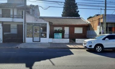 RETASADA SE VENDE CASA SOBRE AV. RAMIREZ SUR