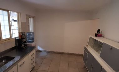 RETASADA SE VENDE CASA SOBRE AV. RAMIREZ SUR