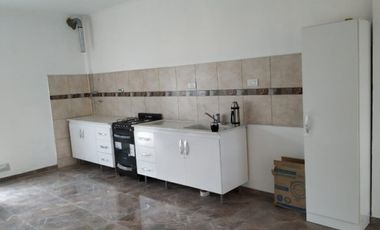 VENDO CASA A ESTRENAR PLANTA BAJA BÂ° CERRADO AV. DE LAS AMERICAS!