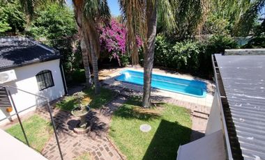 SE VENDE CASA FAMILIAR ZONA AV DE LAS AMERICAS Y A. PALACIOS