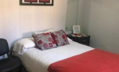 SE VENDE CASA FAMILIAR ZONA AV DE LAS AMERICAS Y A. PALACIOS