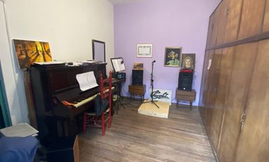 Venta Casa 3 ambientes c/local y cochera REBAJADO OPORTUNIDAD - Villa Lugano