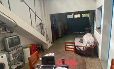 Venta Casa 3 ambientes c/local y cochera REBAJADO OPORTUNIDAD - Villa Lugano