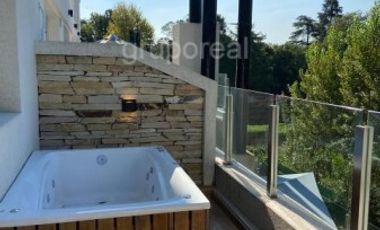 LA VIEJA ESTACION - OPORTUNIDAD A LA VENTA !!!! Monoambiente con gran balcon terraza y cochera