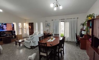Zona Av Ejercito Permuta por Oro verde