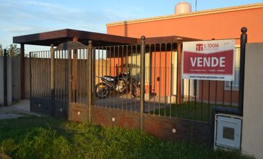 VENTA CASA PARA ENTRAR A VIVIR!! BALCARCE