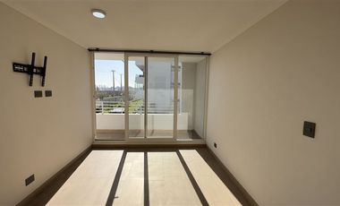 Departamento en Arriendo en Condominio las Encinas. Av 3 Poniente.