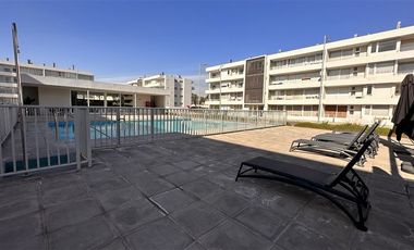 Departamento en Arriendo en Condominio las Encinas. Av 3 Poniente.