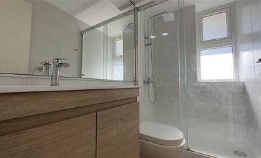 Departamento en Arriendo en Condominio las Encinas. Av 3 Poniente.