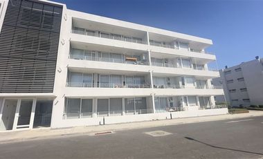 Departamento en Arriendo en Condominio las Encinas. Av 3 Poniente.
