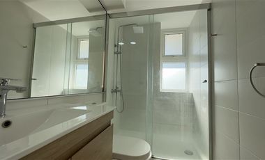 Departamento en Arriendo en Condominio las Encinas. Av 3 Poniente.