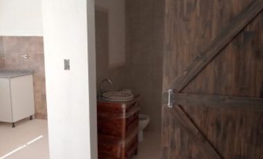 EN VENTA DUPLEX ZONA CLUB PARACAO