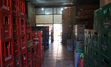 Vendo Casa con Local Comercial