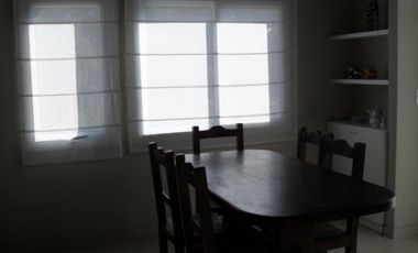 DEPARTAMENTO EN VENTA EN PINAMAR ZONA SUR TRES AMBIENTES CON GAS NATURAL LOSA RADIANTE .