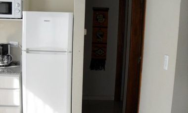 DEPARTAMENTO EN VENTA EN PINAMAR ZONA SUR TRES AMBIENTES CON GAS NATURAL LOSA RADIANTE .