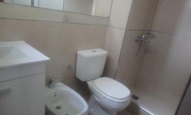 DEPARTAMENTO EN VENTA EN PINAMAR ZONA SUR TRES AMBIENTES CON GAS NATURAL LOSA RADIANTE .