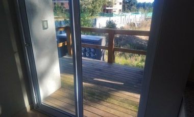 DEPARTAMENTO EN VENTA EN PINAMAR ZONA SUR TRES AMBIENTES CON GAS NATURAL LOSA RADIANTE .