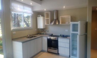 DEPARTAMENTO EN VENTA EN PINAMAR ZONA SUR TRES AMBIENTES CON GAS NATURAL LOSA RADIANTE .