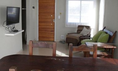 DEPARTAMENTO EN VENTA EN PINAMAR ZONA SUR TRES AMBIENTES CON GAS NATURAL LOSA RADIANTE .