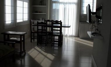 DEPARTAMENTO EN VENTA EN PINAMAR ZONA SUR TRES AMBIENTES CON GAS NATURAL LOSA RADIANTE .