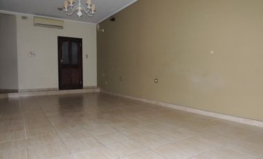 VENTA - CASA 4 HABITACIONES - JUJUY AL 500