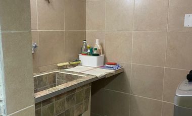 VENTA Amplio departamento