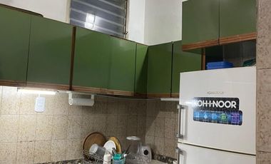VENTA Amplio departamento