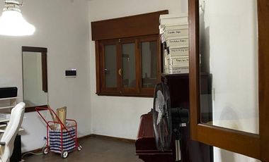 VENTA Amplio departamento