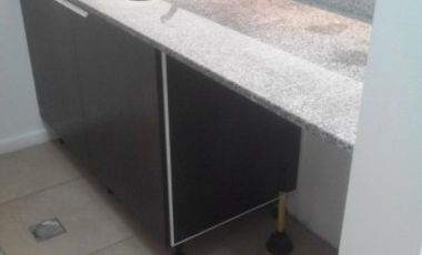 Dpto. Mono ambiente cfte c/balcon y cochera fija
