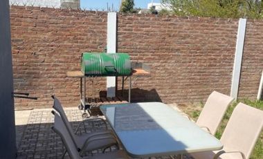 SE VENDE CASA ZONA AMANECERES DEL SEMINARIO A ESTRENAR