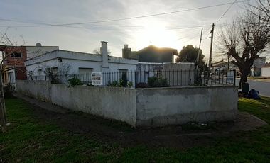 VENTA casa a reciclar Barrio Puerto!!