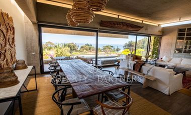 Magnífica casa con vista al mar en El Pangue Zapallar