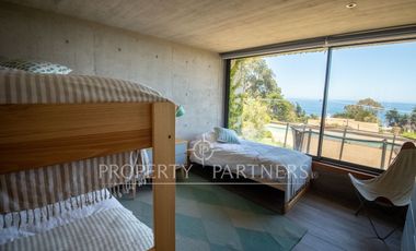 Magnífica casa con vista al mar en El Pangue Zapallar