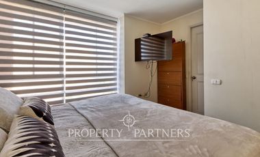 Amplia casa en venta Av. Las Palmeras